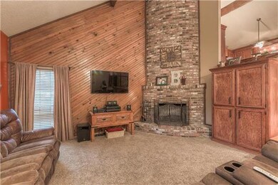 7714 Caenen St, Shawnee, KS 66216 - photo 3