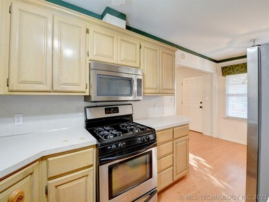 1723 Tower Dr, Ardmore, OK 73401 - photo 6