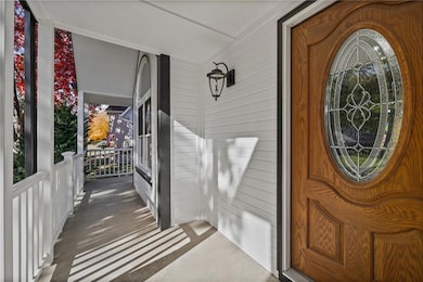 4053 SW Clipper Ln, Lees Summit, MO 64082 - photo 2