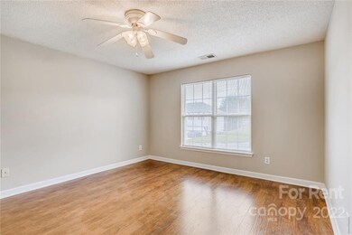 961 Ashland Ave, Statesville, NC 28677 - photo 5