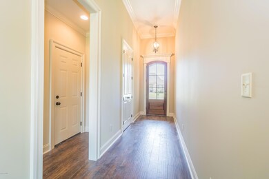 119ArrowwoodInterior-1