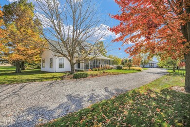 unlisted-address, Sadorus, IL 61872 - photo 3