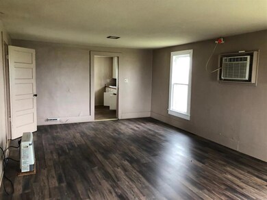 17100 Pratt Rd, Parsons, KS 67357 - photo 4