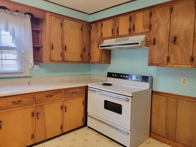 105 Charlotte Dr, Shelbyville, TN 37160 - photo 7