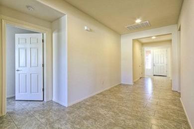 002_Foyer