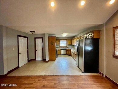 1557 Walnut St, Macon, GA 31201 - photo 7