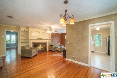 1616 W Crawford St, Denison, TX 75020 - photo 6