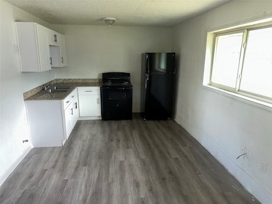 5405 Suez St unit 2, Houston, TX 77020 - photo 2