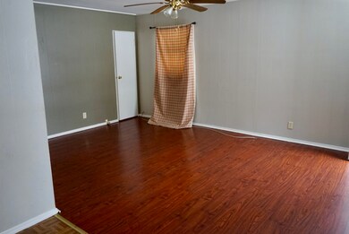 58 Birch St, Carpentersville, IL 60110 - photo 6