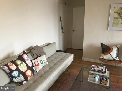 Swarthmore Condos unit 804, Washington, DC 20037 - photo 2