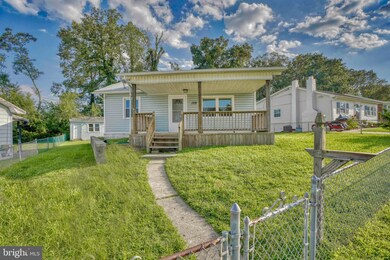 109 Compass Rd, Middle River, MD 21220 - photo 4