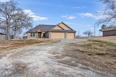 10724 S 49th West Ave, Sapulpa, OK 74066 - photo 2