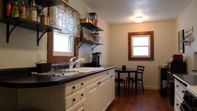 Kitchen/Dining