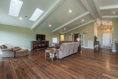 2201 Fallen Oaks Dr, Knoxville, TN 37932 - photo 5