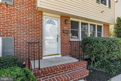 613 Southmont Rd, Catonsville, MD 21228 - photo 4