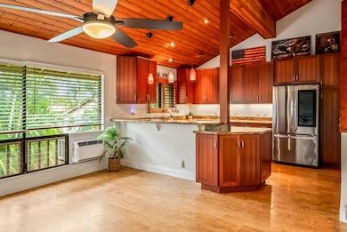 15 Kulanihakoi St unit 17E, Kihei, HI 96753 - photo 2