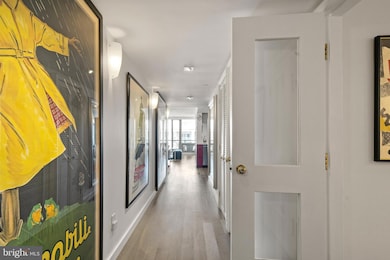 Residences at Market Square - East Tower unit 1221, Washington, DC 20004 - photo 3