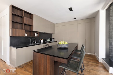 155 W 18th St unit PH2, New York, NY 10011 - photo 6