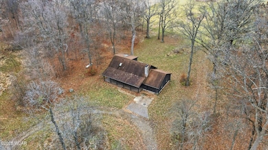 4160 E Hanthorn Rd, Lima, OH 45806 - photo 2