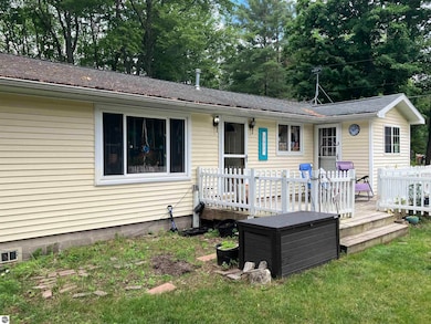 5611 NE East Shore Dr, Kalkaska, MI 49646 - photo 2