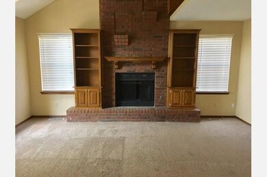 1421 Blaine Ct, Moore, OK 73160 - photo 5