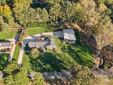 438 Country Club Acres, Shelby, NC 28150 - photo 2