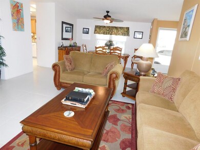 Looking thru to dining area