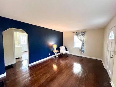 5305 Charloe St, Cincinnati, OH 45227 - photo 4