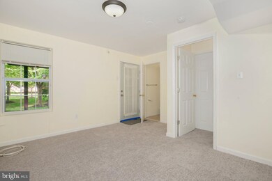 6104 Honeycomb Gate, Columbia, MD 21045 - photo 5