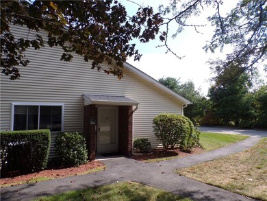 882 Halifax Dr, Warwick, RI 02886 - photo 2