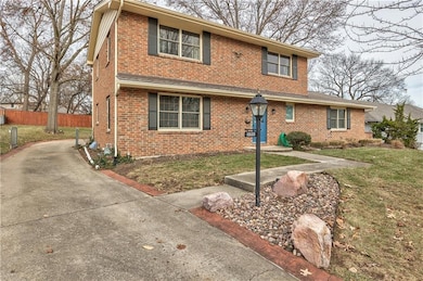 10120 W 65th St, Shawnee, KS 66203 - photo 2