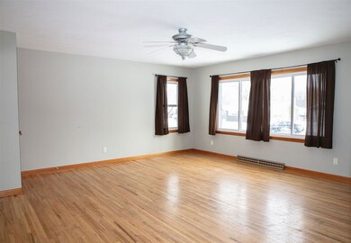 218 N Ellen St, Cedar Falls, IA 50613 - photo 3