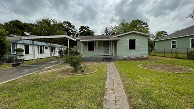 6818 Hoffman St, Houston, TX 77028 - photo 3