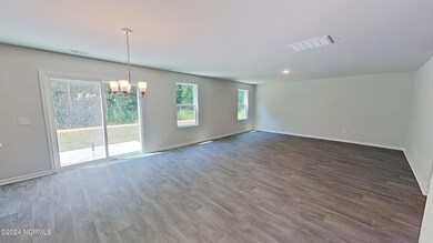 10-5207 Meagan Ln