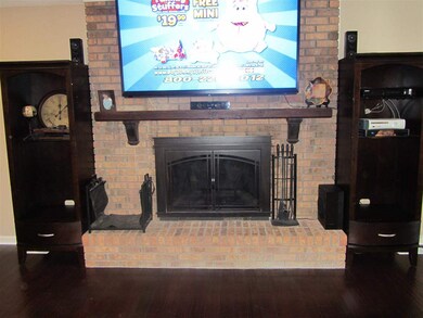 beautifully redone mantel and fireplace
