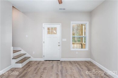 388 School Rd E, Asheville, NC 28803 - photo 5