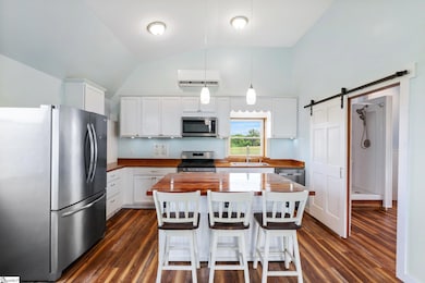 3277 Neely Ferry Rd, Laurens, SC 29360 - photo 7