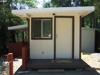 125 Sailor Ln, Florence, OR 97439 - photo 6