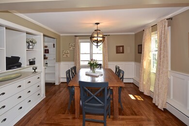 359 Russells Mills Rd, South Dartmouth, MA 02748 - photo 4