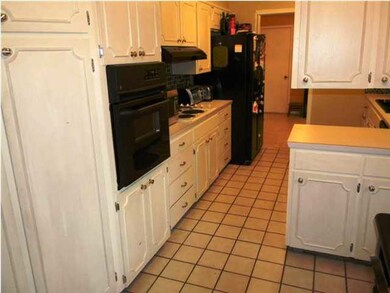 Kitchen with Plenty of Space, Pantry, 2nd Eating A