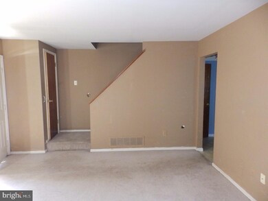 231 Lafayette Dr, Swedesboro, NJ 08085 - photo 3