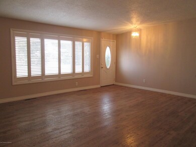 5600 Hill n Dale Dr, Farmington, NM 87402 - photo 2