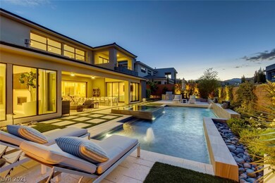 Salt Water Pool, Outdoor BBQ, Spacious Patio and S