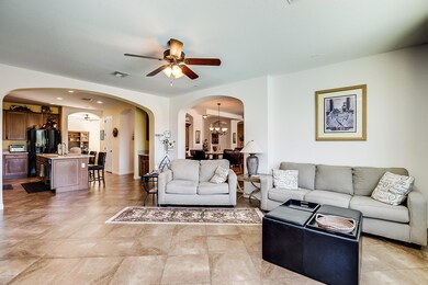 Family room 2