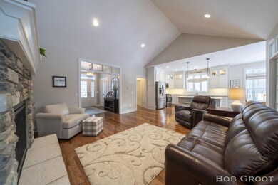 5336 Meadow Run Dr W-7