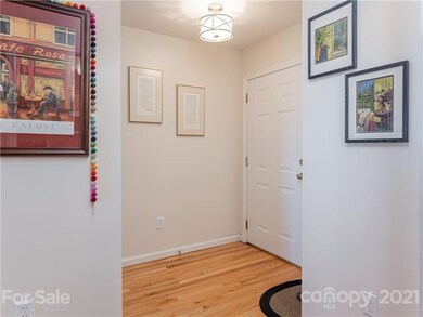 53 Rotunda Cir, Asheville, NC 28806 - photo 6