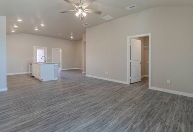 1113 Cajun St, Odessa, TX 79765 - photo 2