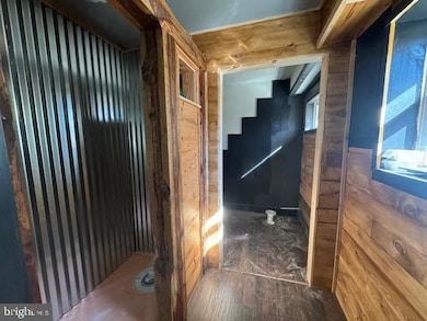 31078 Old Office Rd, Locust Grove, VA 22508 - photo 2