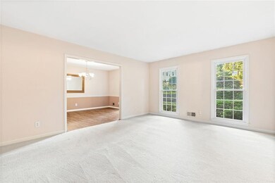 4201 Fairgreen Terrace NE, Marietta, GA 30068 - photo 6