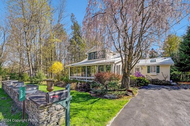 522 Prices Dr, Cresco, PA 18326 - photo 2